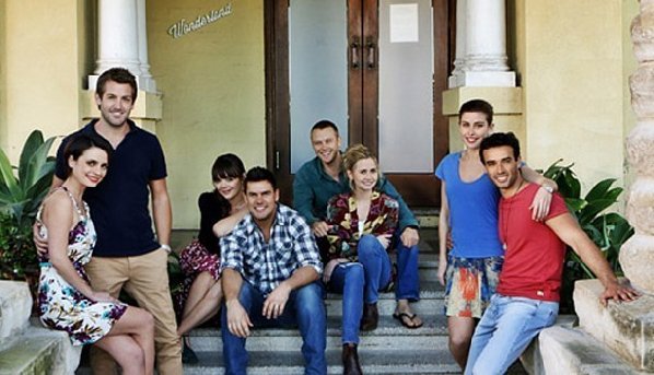 Cast of <i>Wonderland</i> at 5 Baden Street, Coogee
