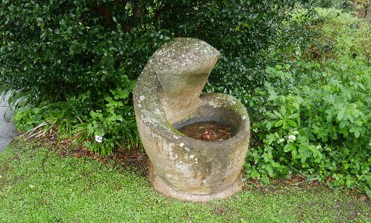 Gerald Lewers sculpture at Sturt Gallery, Mittagong NSW